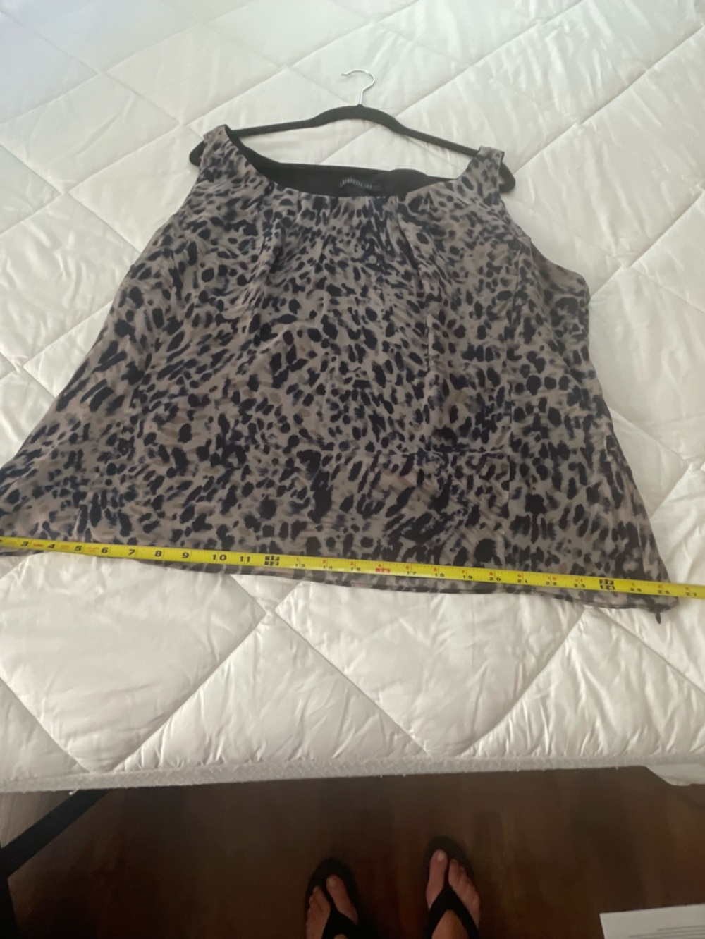 Lafayette 148 New York Taupe/Navy Animal-Print Silk Sleeveless Camisole 16 - $20 - Picture 5 of 9